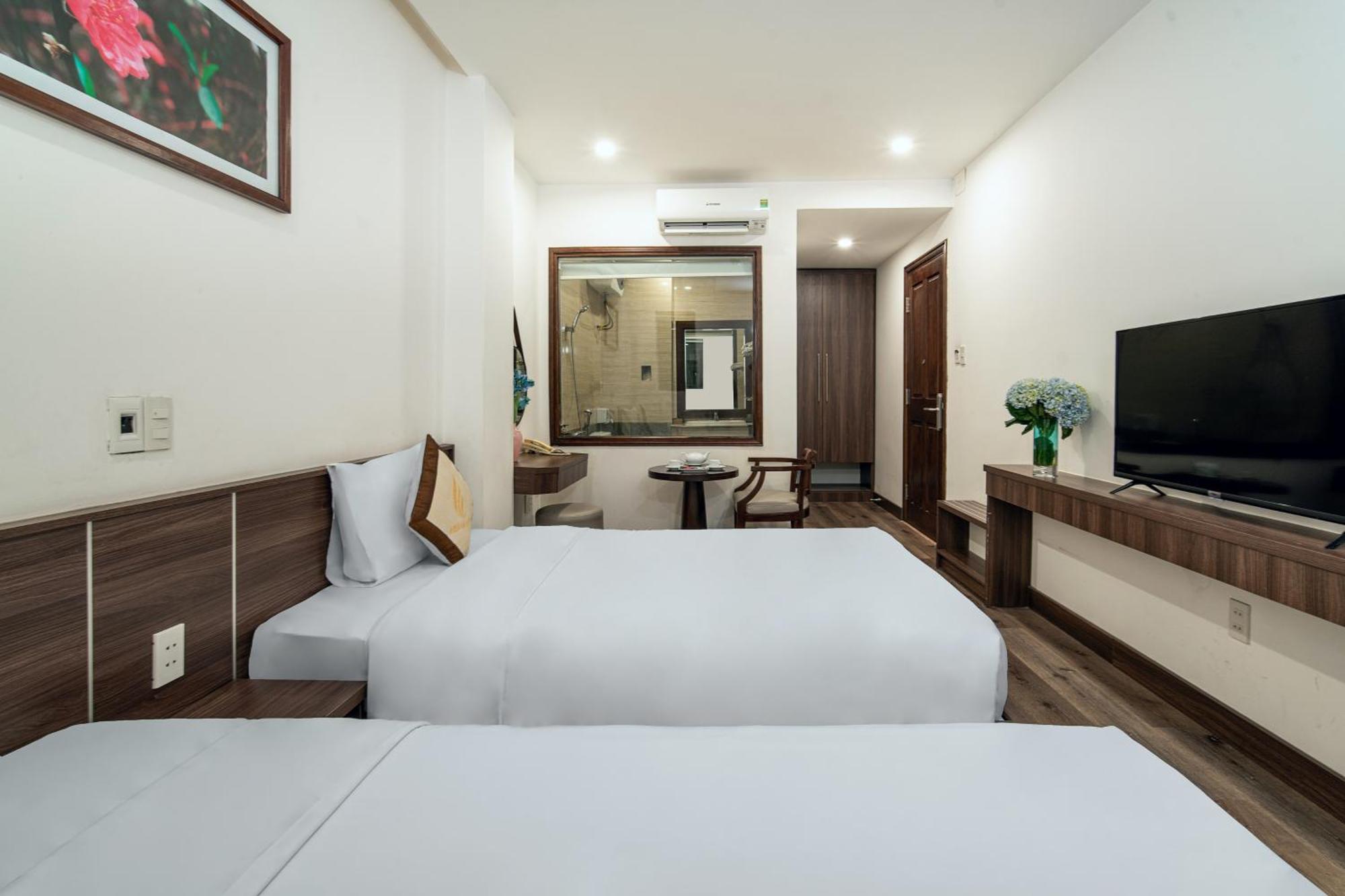 Hoang Linh Riverside Hotel Danang Экстерьер фото